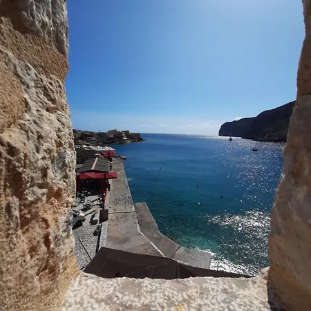 Pyrgoi Theodorakaki: O 4* Yerolimin