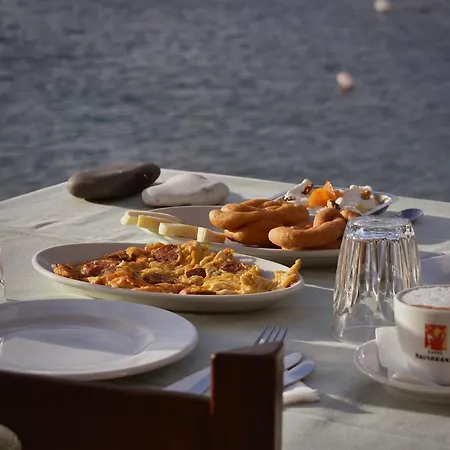 Pyrgoi Theodorakaki: O