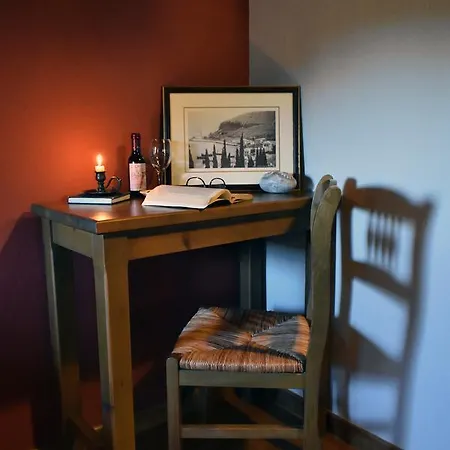 Hotel Pyrgoi Theodorakaki: O 4*